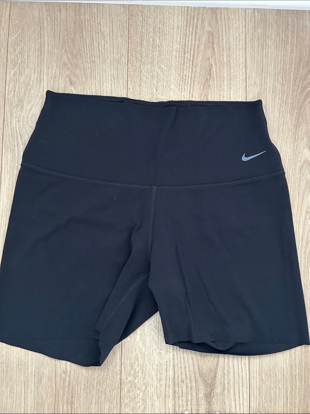 Nike Zenvy High Waited 5” Biker Shorts: SZ Large
